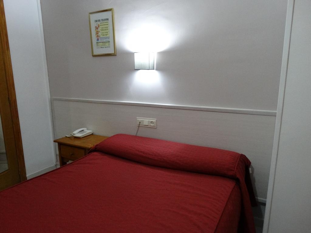 Hostal Atienzar Hostal Atienzar