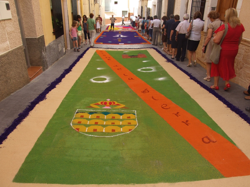 Fiesta del Corpus Christi de Elche de la Sierra  alfombras Elche de la Sierra
