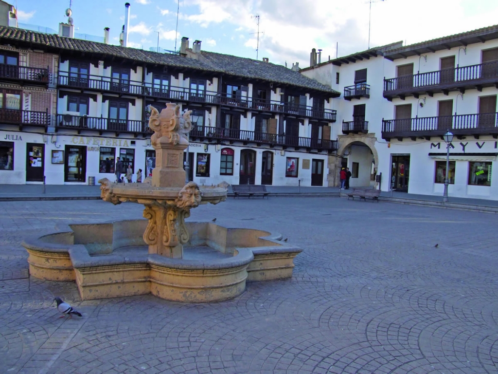 Plaza Mayor de Tarazona de la Mancha Plaza de Tarazona de La Mancha