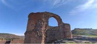 Arco de acueducto de Alcaraz