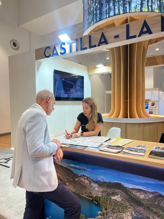 APEHT EN NAVARTUR 2026 bate r&eacute;cords