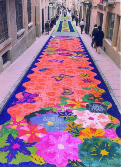 LAS ALFOMBRAS DE SERRIN: la historia de un arte popular en Elche de la Sierra