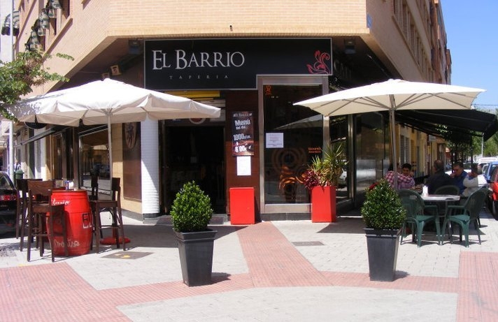 Restaurante  El Barrio de Montse Tapería restaurante El Barrio