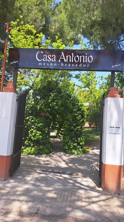 Casa Antonio Mesón Abrasador